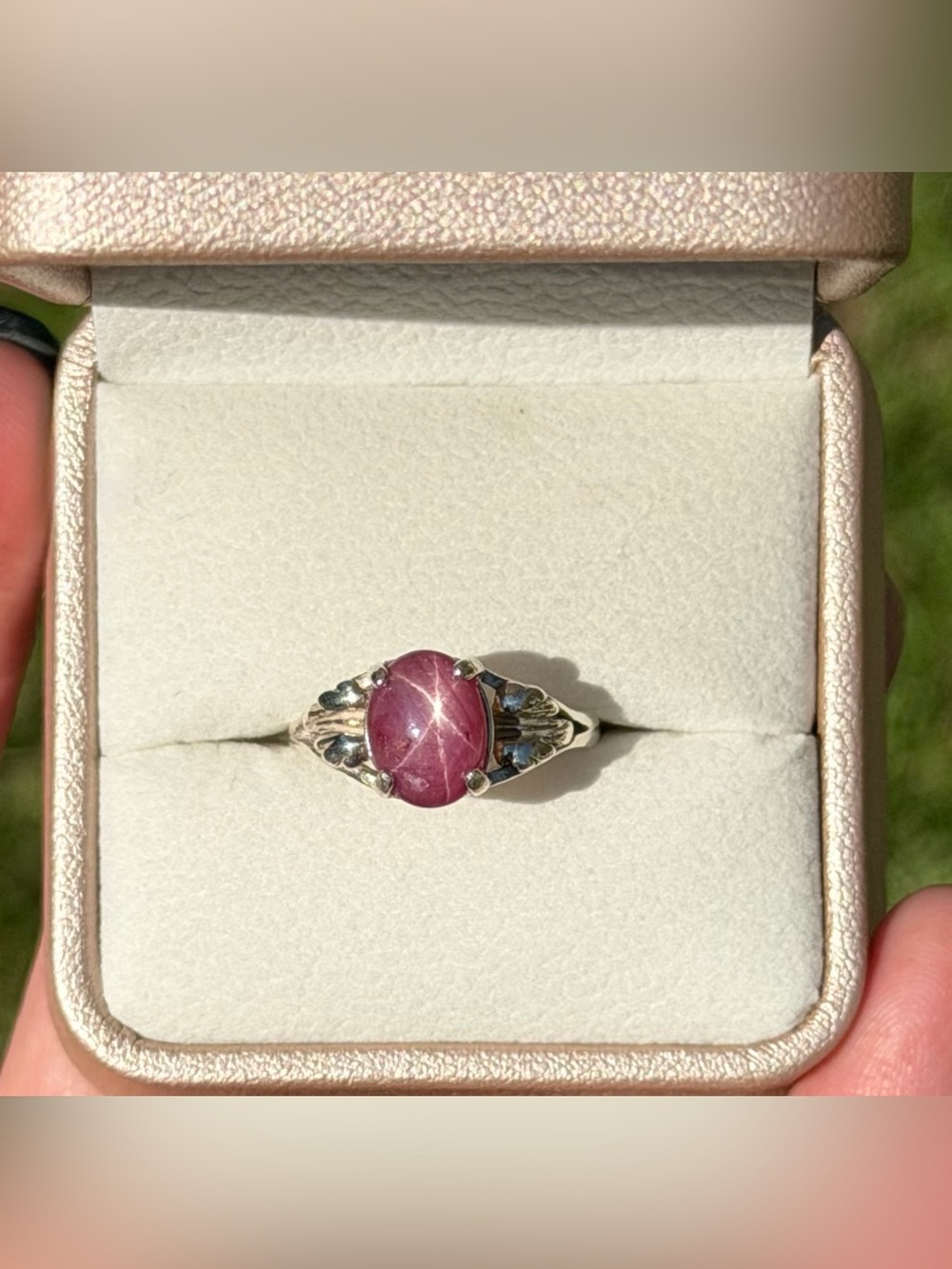 Stunning Natural 3.29CT Ruby Star Sapphire 925 Sterling Silver Ring Size 7.5